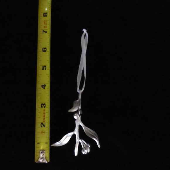 NEW 3.5” SILVER MISTLETOE BRANCH SPRIG ORNAMENT HOLIDAY CHRISTMAS DECORATION - Picture 2 of 15